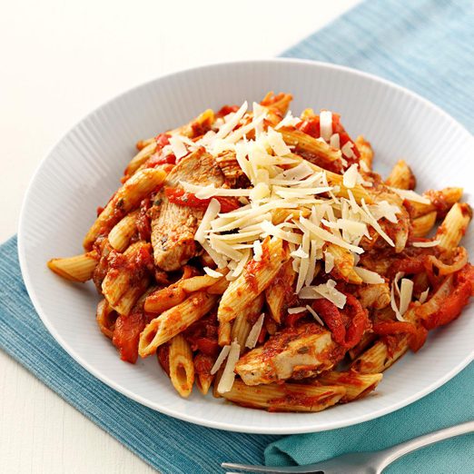 Roasted Pepper Chicken Penne Exps38779 Sd1999448a02 22 4bc Rms 4