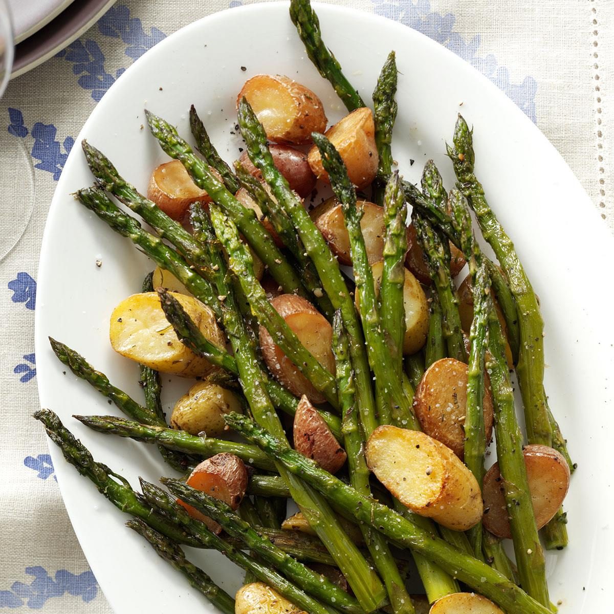 Rosemary Roasted Potatoes And Asparagus Exps144686 Th2379797c11 15 5bc Rms 2