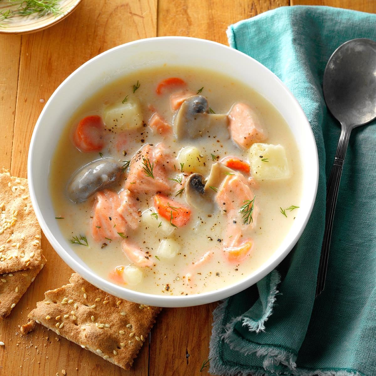 Salmon Dill Soup Exps Hck17 185314 B10 10 3b 3