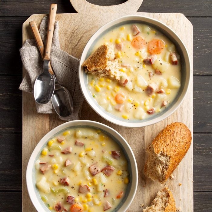 Sausage Potato Soup Exps Ft21 9733 F 0715 1 1