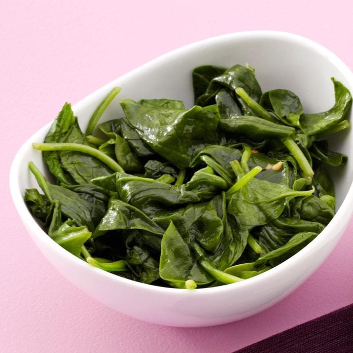 Sauteed Spinach Exps50749 Sd2235817a04 20 3bc Rms 2