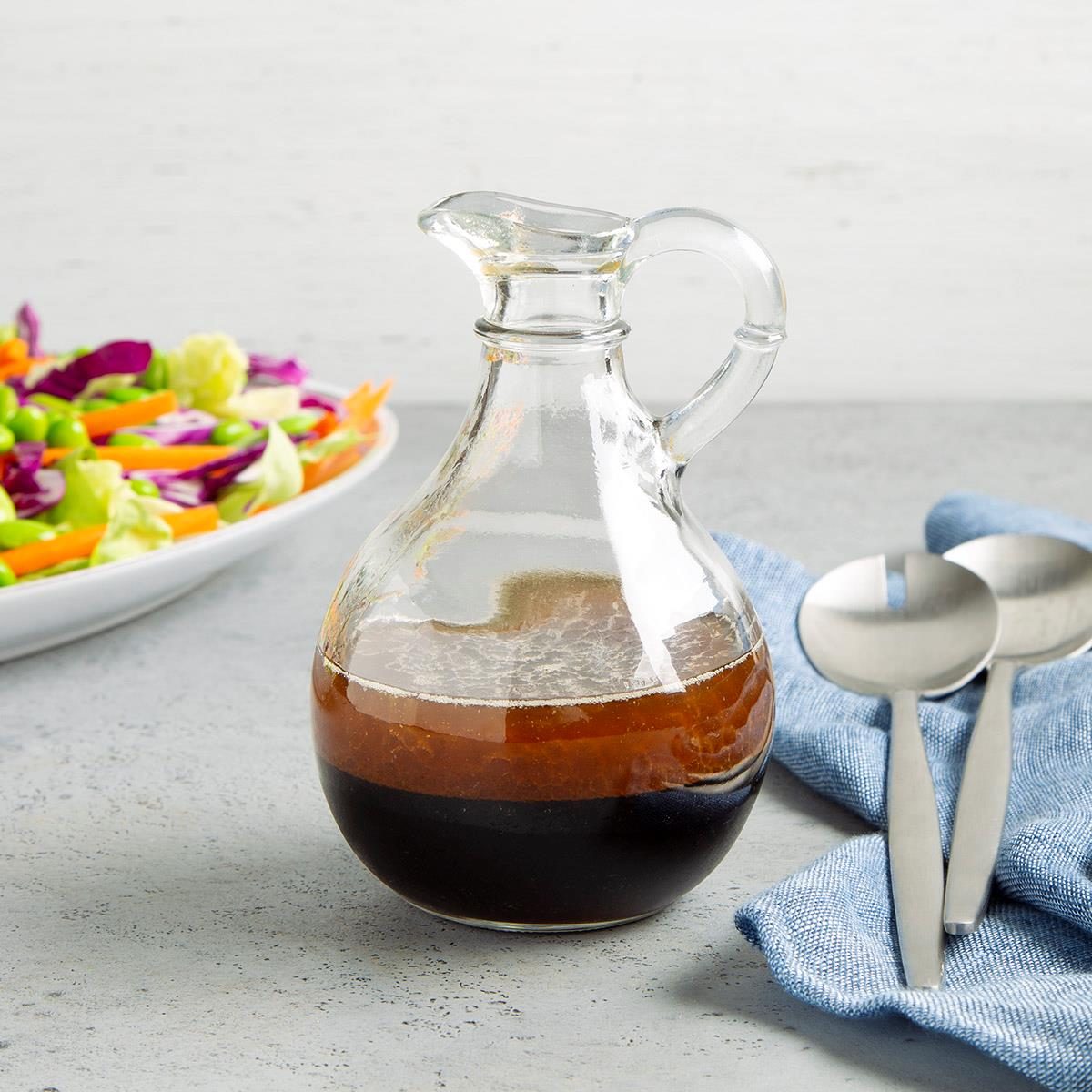 Sesame Salad Dressing Recipe: How to Make It