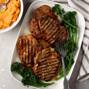 Simple Marinated Grilled Pork Chops