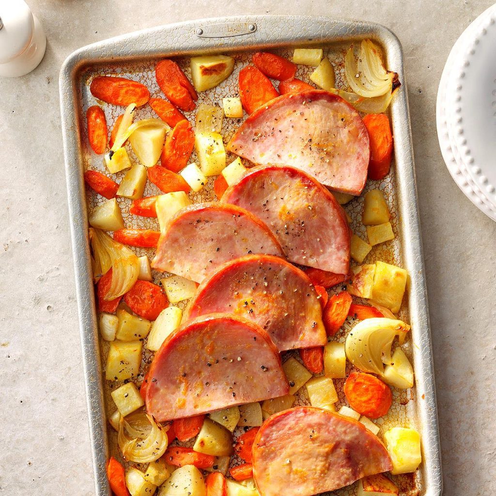 Sliced Ham with Roasted Vegetables