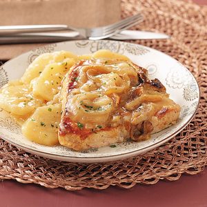 Slow-Cooked Pork Chops & Scalloped Potatoes