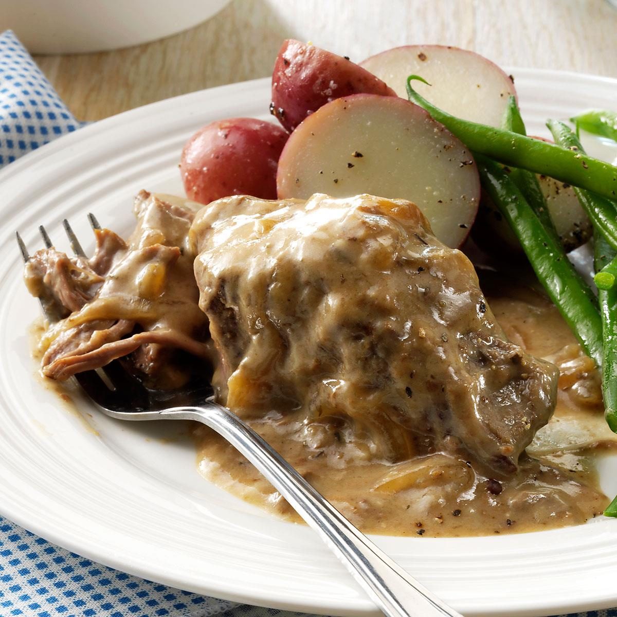 Slow-Cooker Round Steak Recipe: How to Make It