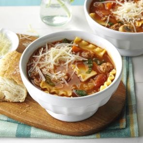Lasagna Soup in the Slow Cooker Recipe: How to Make It