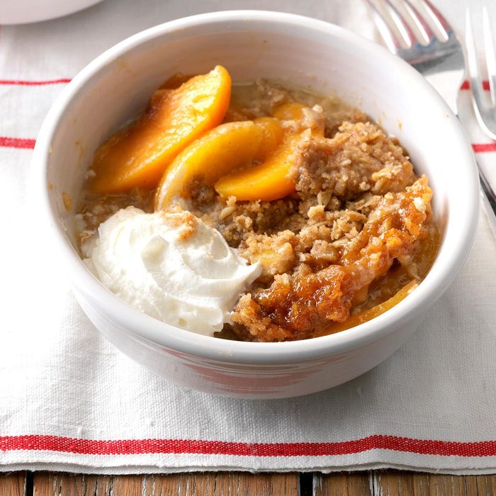 Slow-Cooker Peach Crumble