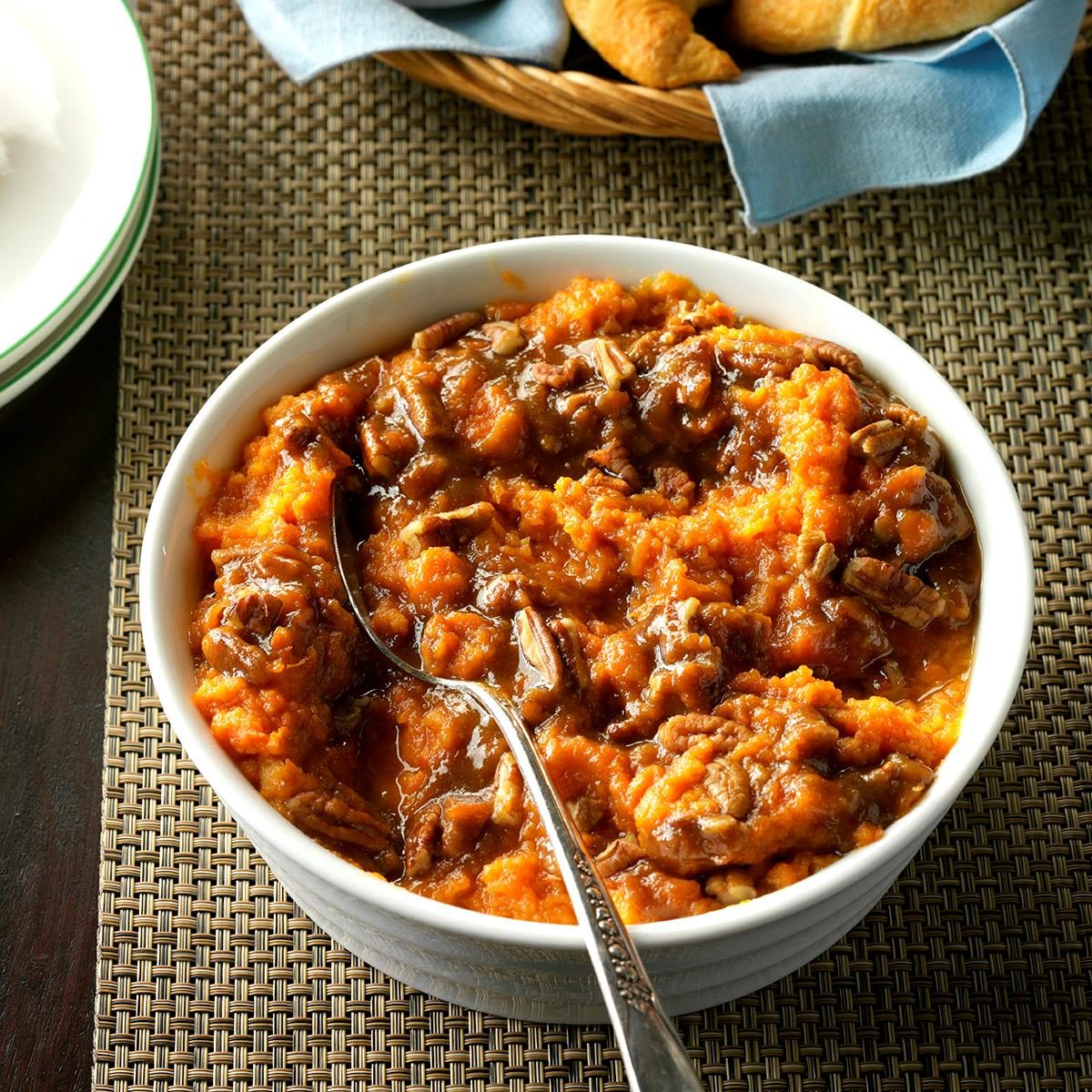 Slow-Cooker Praline Sweet Potatoes