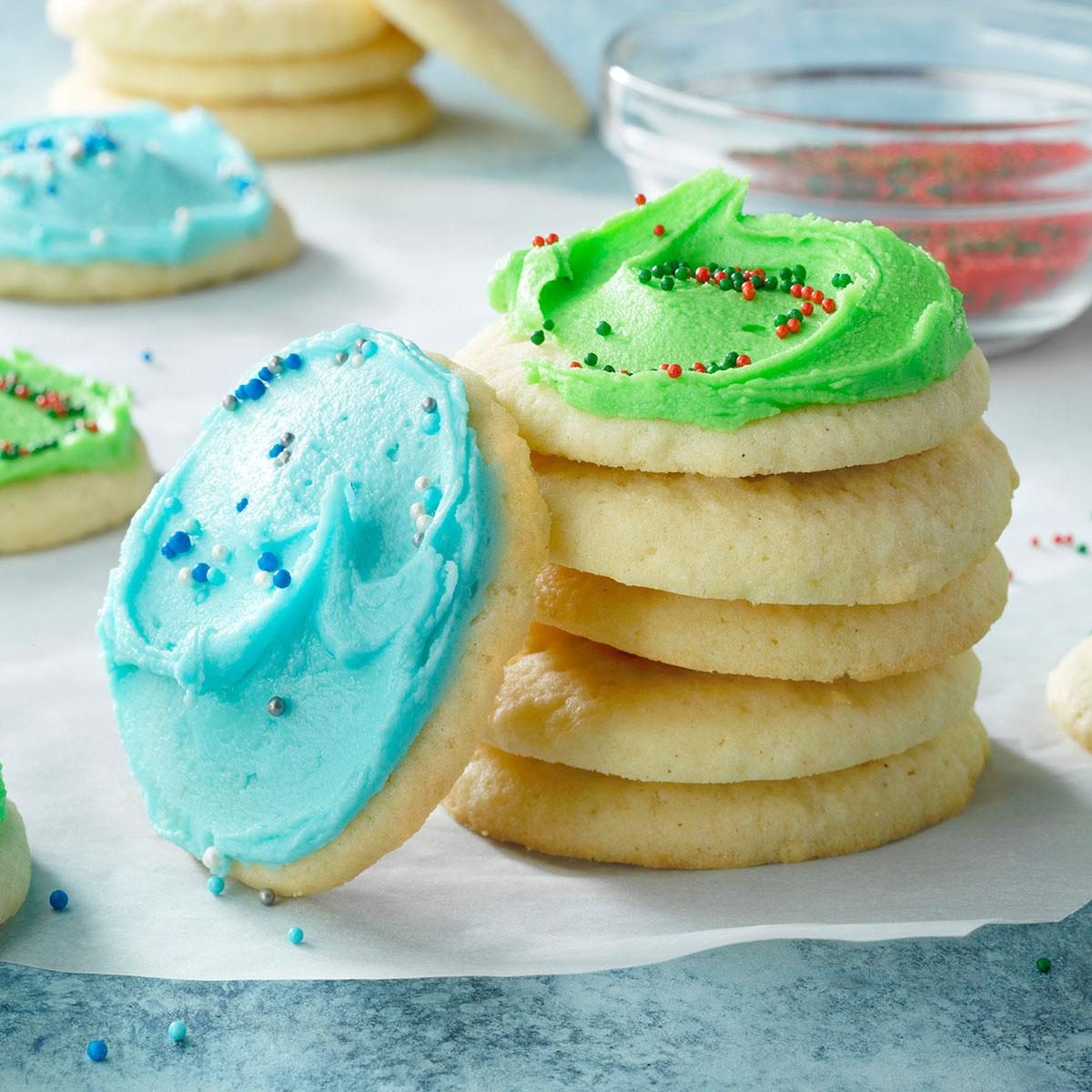 4 Types of Food Coloring to Use When Making Cookies