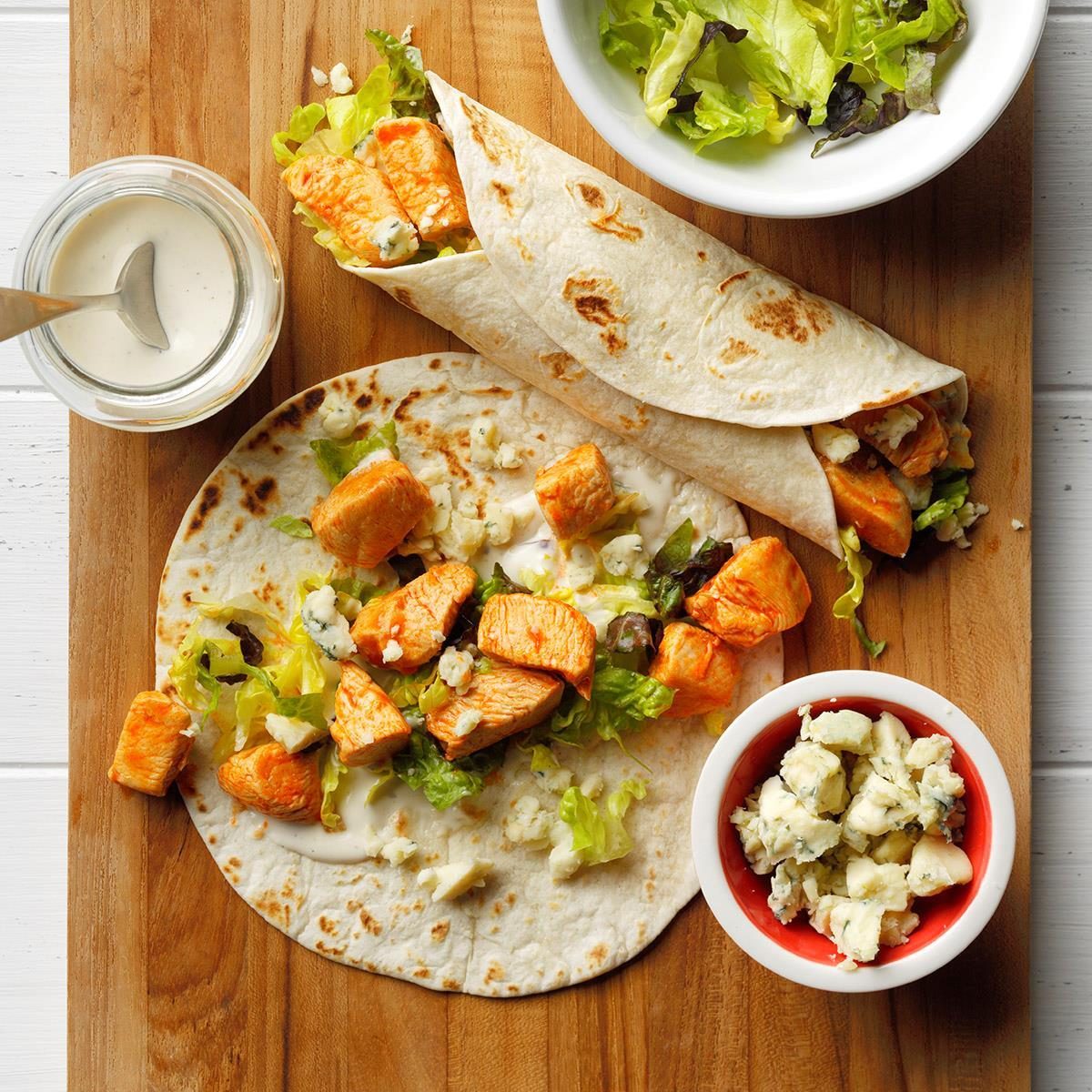 Spicy Buffalo Chicken Wraps - Easy meal planning