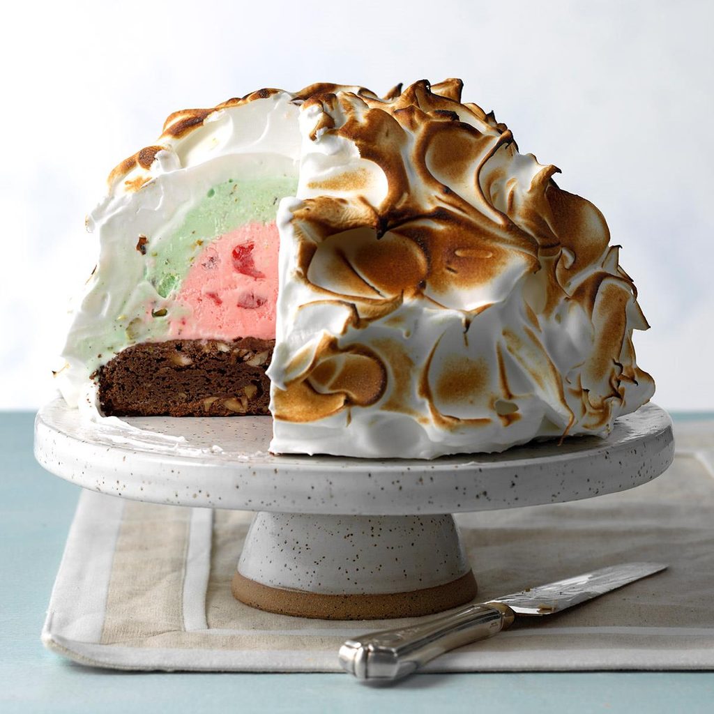 Spumoi flavored baked alaska