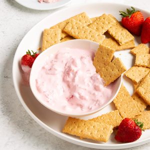 Strawberry Cream Cheese Dip