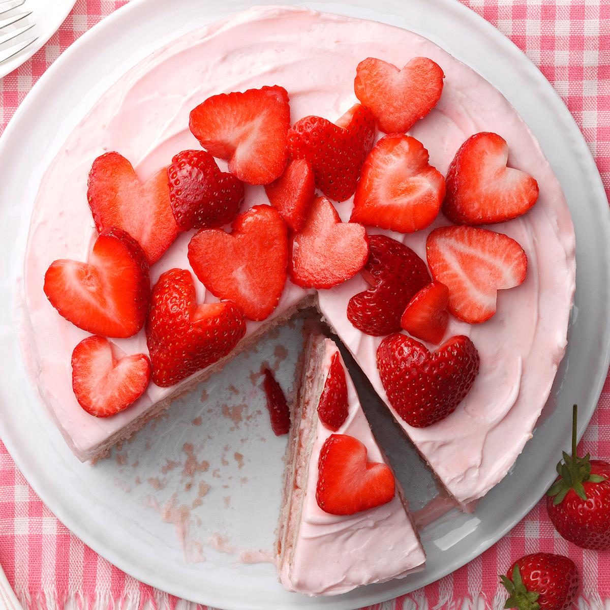 Strawberry Jam Cake Exps Tohfm22 92780 B09 16 4b
