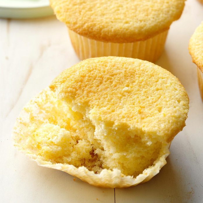 Sweet Corn Muffins Exps Cwfm19 8571 B10 12 6b 5