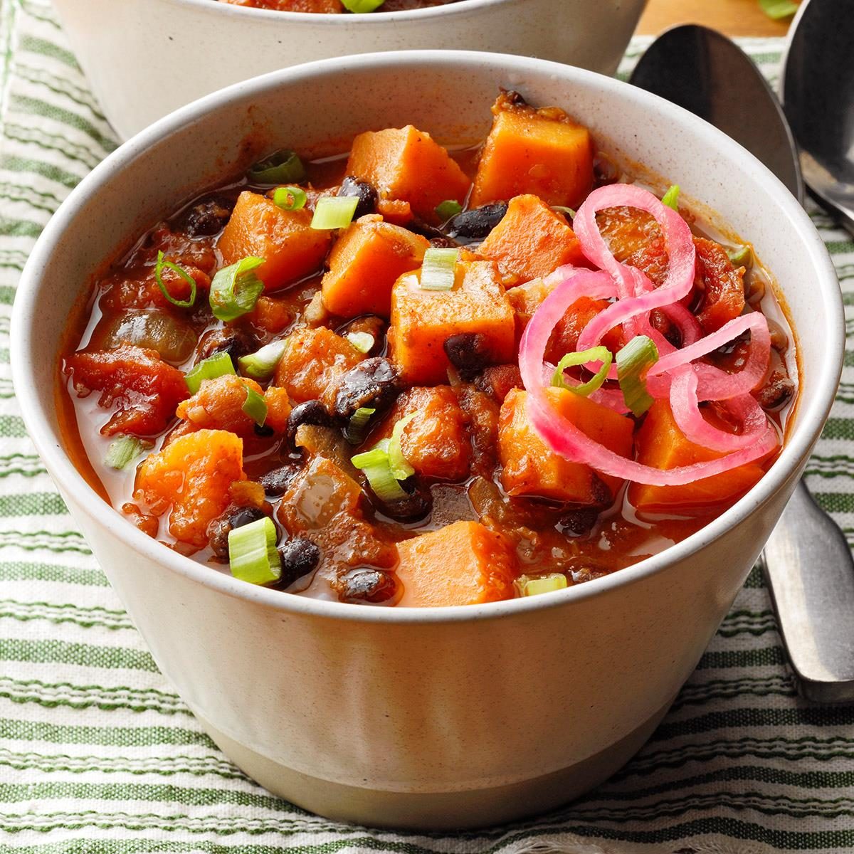 Sweet Potato Black Bean Chili Recipe: How to Make It