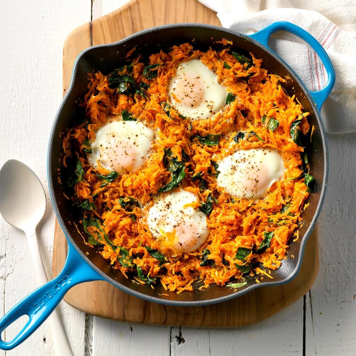 Sweet Potato And Egg Skillet Exps Sdfm18 206672 D10 10 2b 4