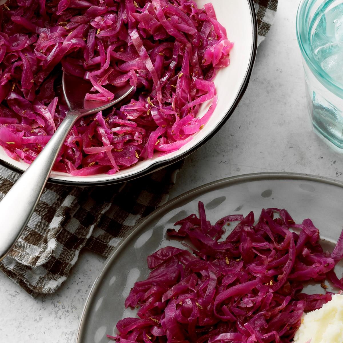 Sweet-Sour Red Cabbage