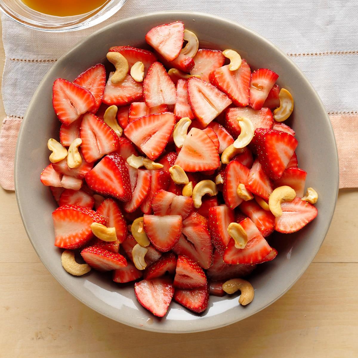 Swift Strawberry Salad