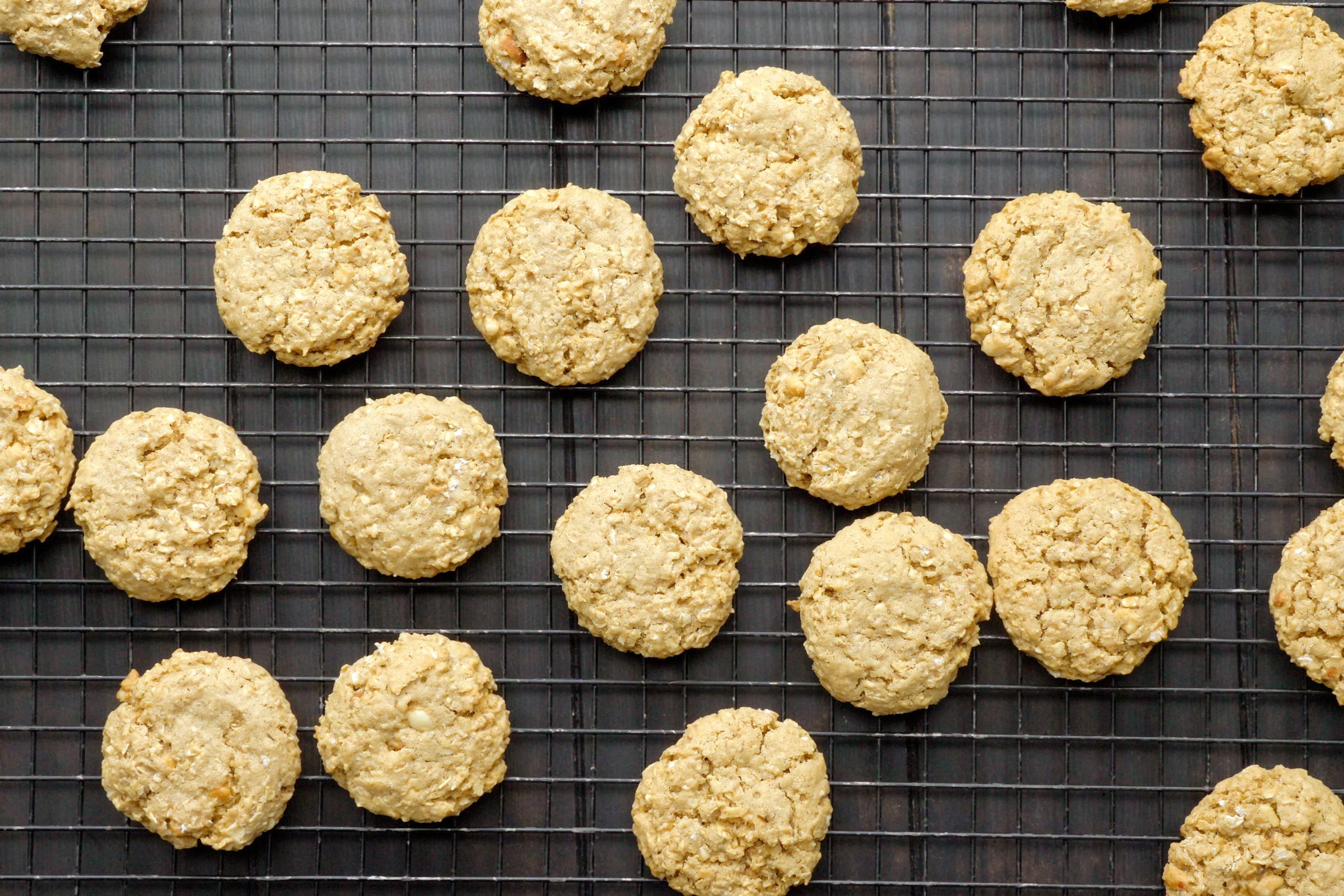 Easy Peanut Butter Oatmeal Cookies on a cooling rack 