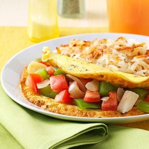 Tomato and Green Pepper Omelet