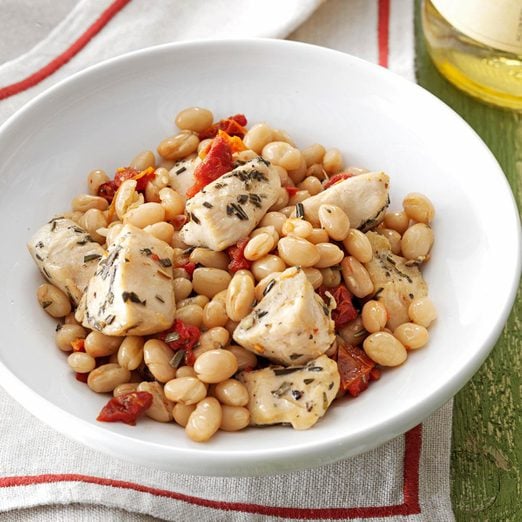 Tuscan Chicken And Beans Exps94658 Thhc2377564c07 03 3bc Rms 2