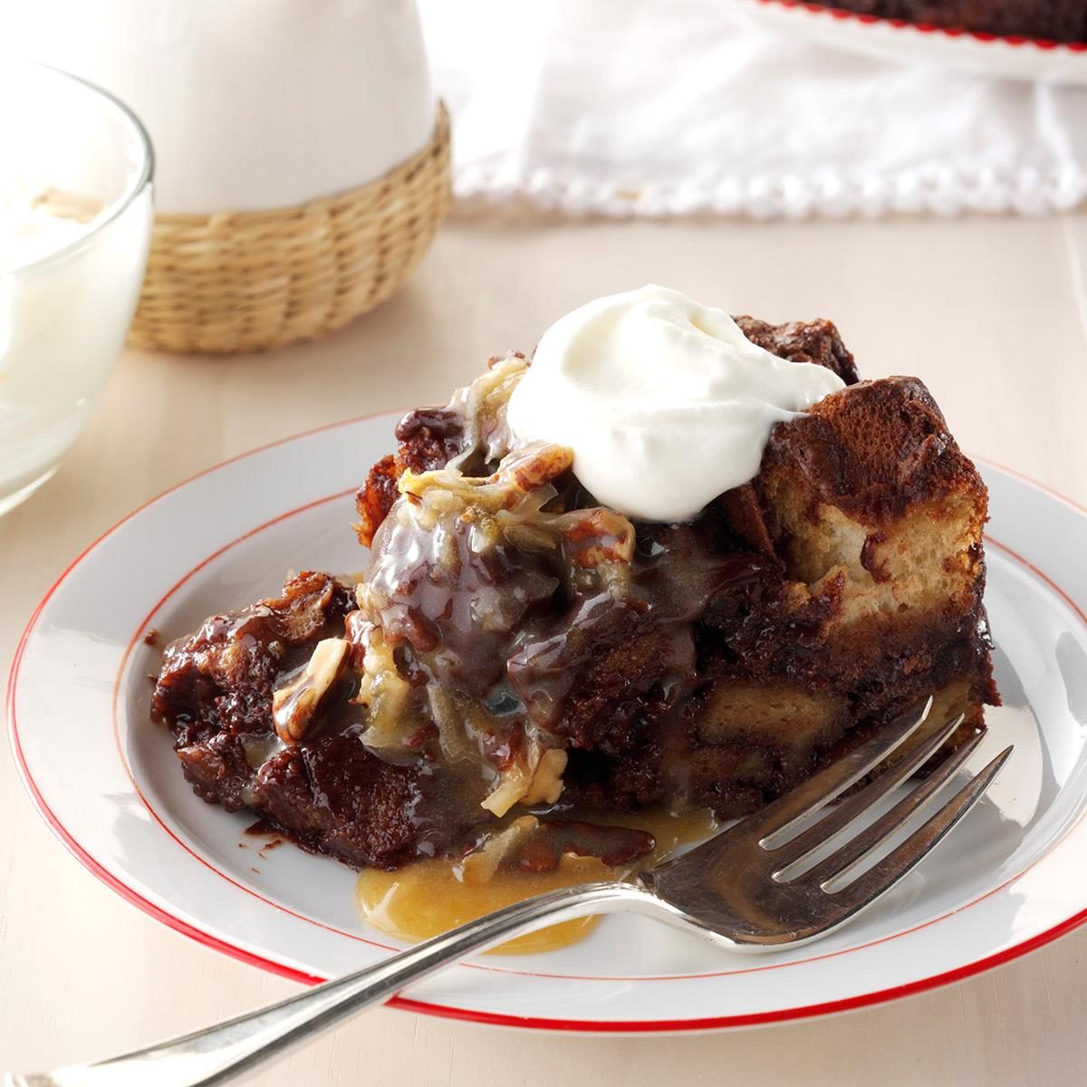 Ultimate Chocolate Bread Pudding Exps Thca17 137560 C11 02 3b 1