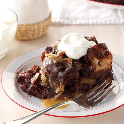Ultimate Chocolate Bread Pudding Exps Thca17 137560 C11 02 3b 1