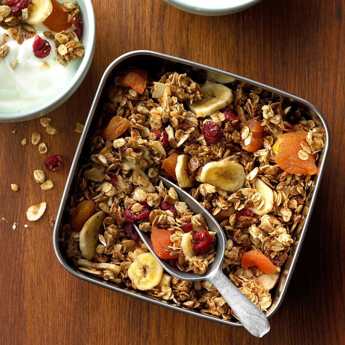 Ultimate Fruity Granola Exps Sddj19 46989 C07 20 3b 3