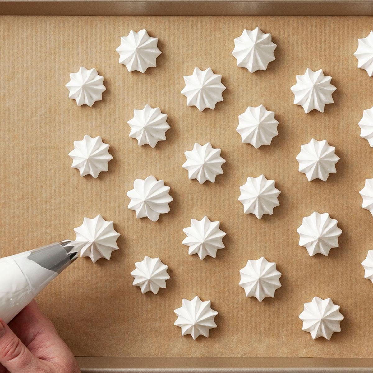 Vanilla Meringue Cookies