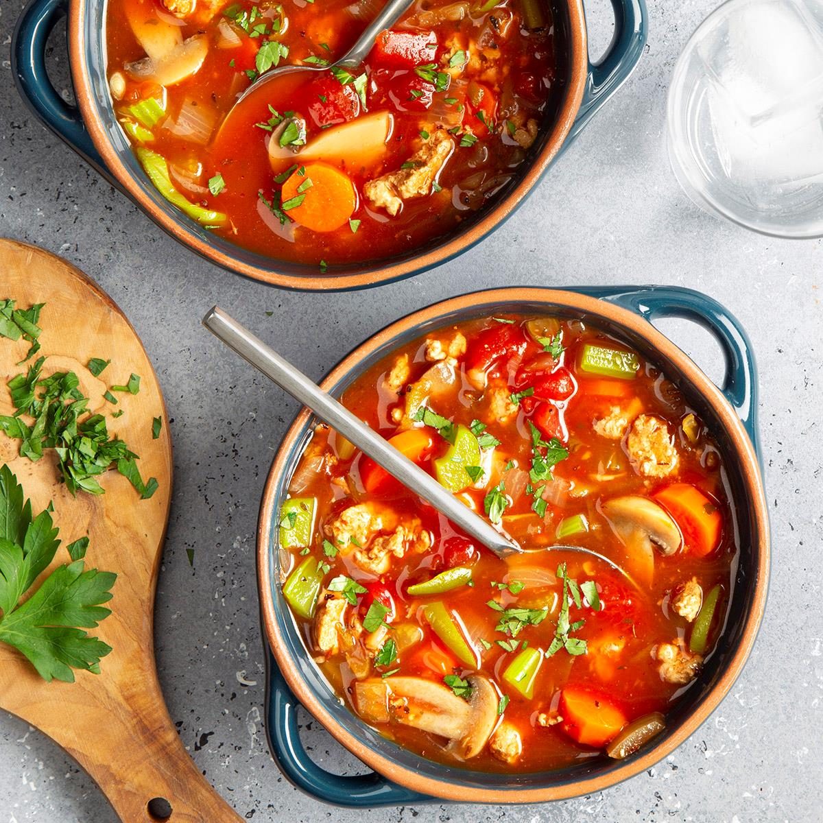 https://www.tasteofhome.com/wp-content/uploads/2018/01/Vegetable-Turkey-Soup_EXPS_FT21_27276_F_1117_1-10.jpg?fit=700%2C1024