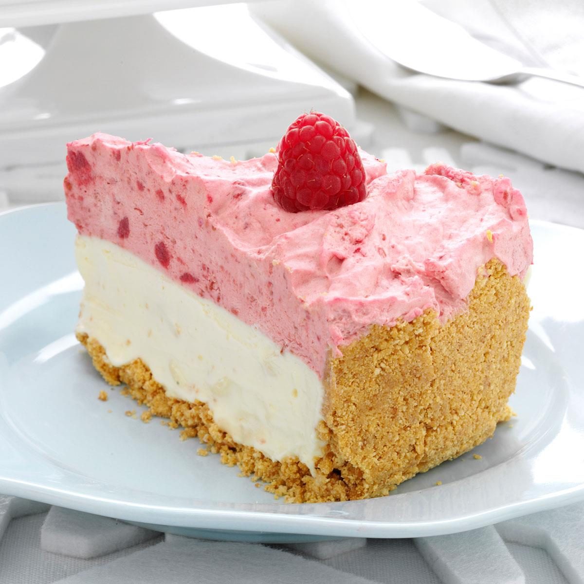 White Chocolate Raspberry Mousse Cheesecake Exps125883 Thca2449046b01 20 2bc Rms 4