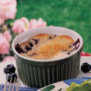 Blueberry Cake Cups