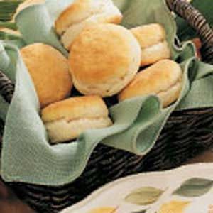 Crusty Dinner Biscuits