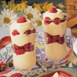 Raspberry Vanilla Pudding Parfaits