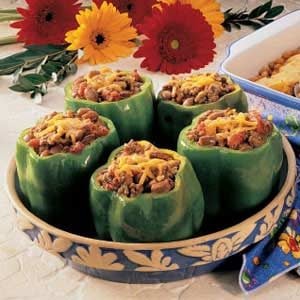 Chili-Stuffed Peppers