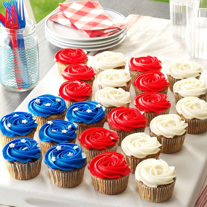 Patriotic Cookies & Cream Cupcakes