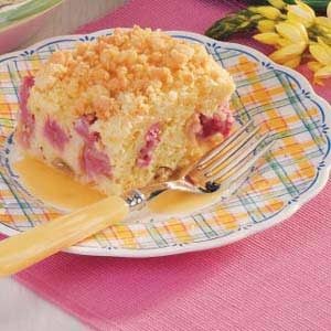 Special Rhubarb Cake