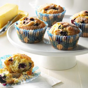 Aunt Betty’s Blueberry Muffins