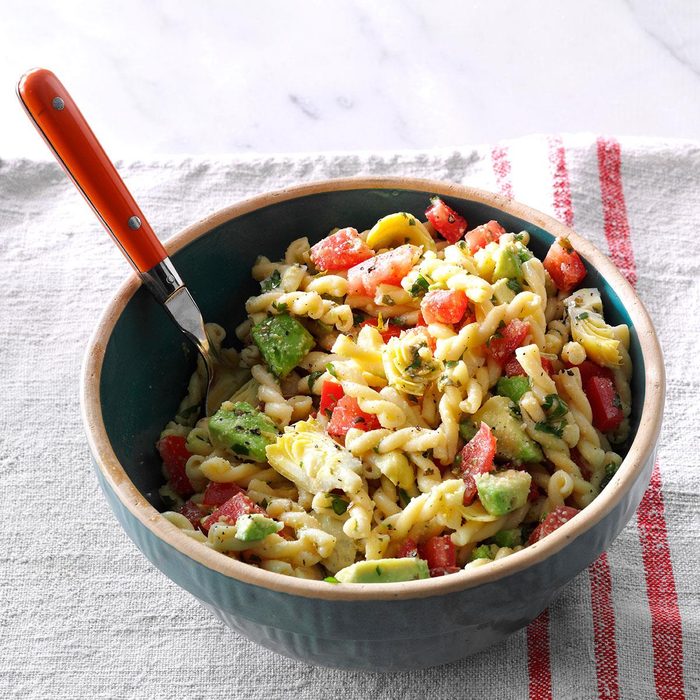 avocado and artichoke pasta salad