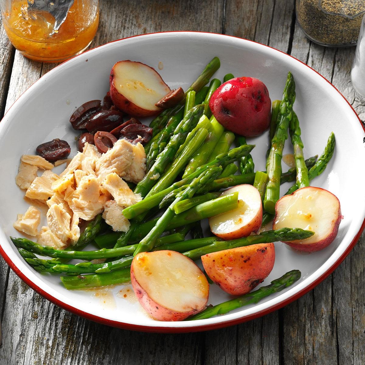 Day 1 Lunch: Asparagus Nicoise Salad