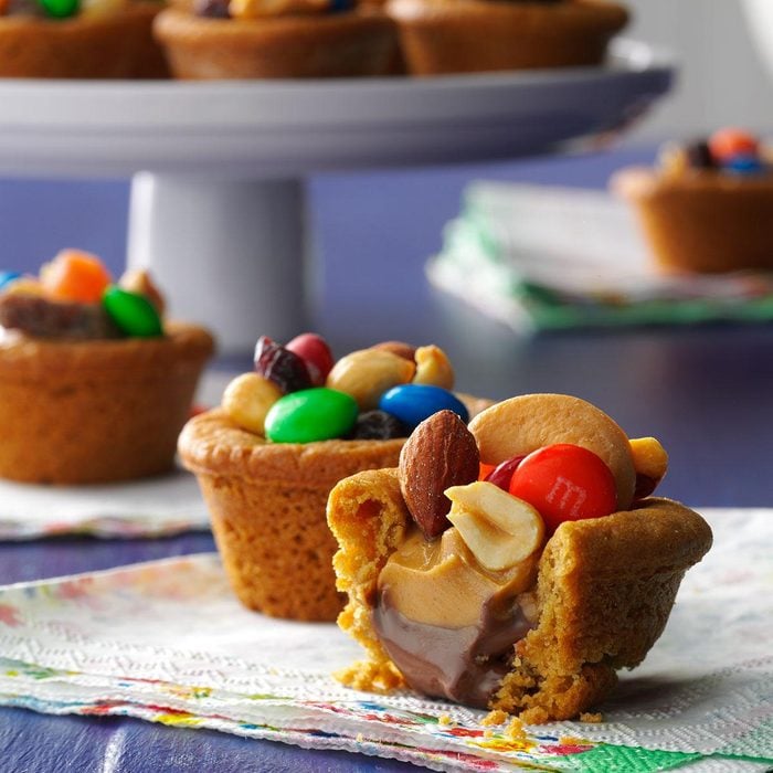 Trail Mix Cookie Cups