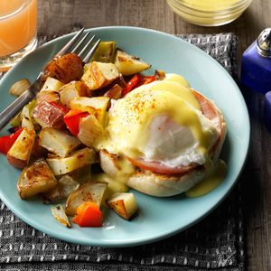 Eggs Benedict with Homemade Hollandaise