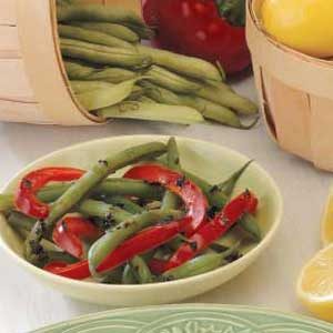 Green Beans with Red Peppers