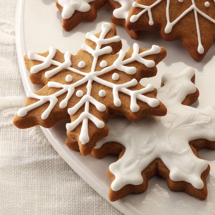 Gingerbread Snowflakes Recipe: How to Make It