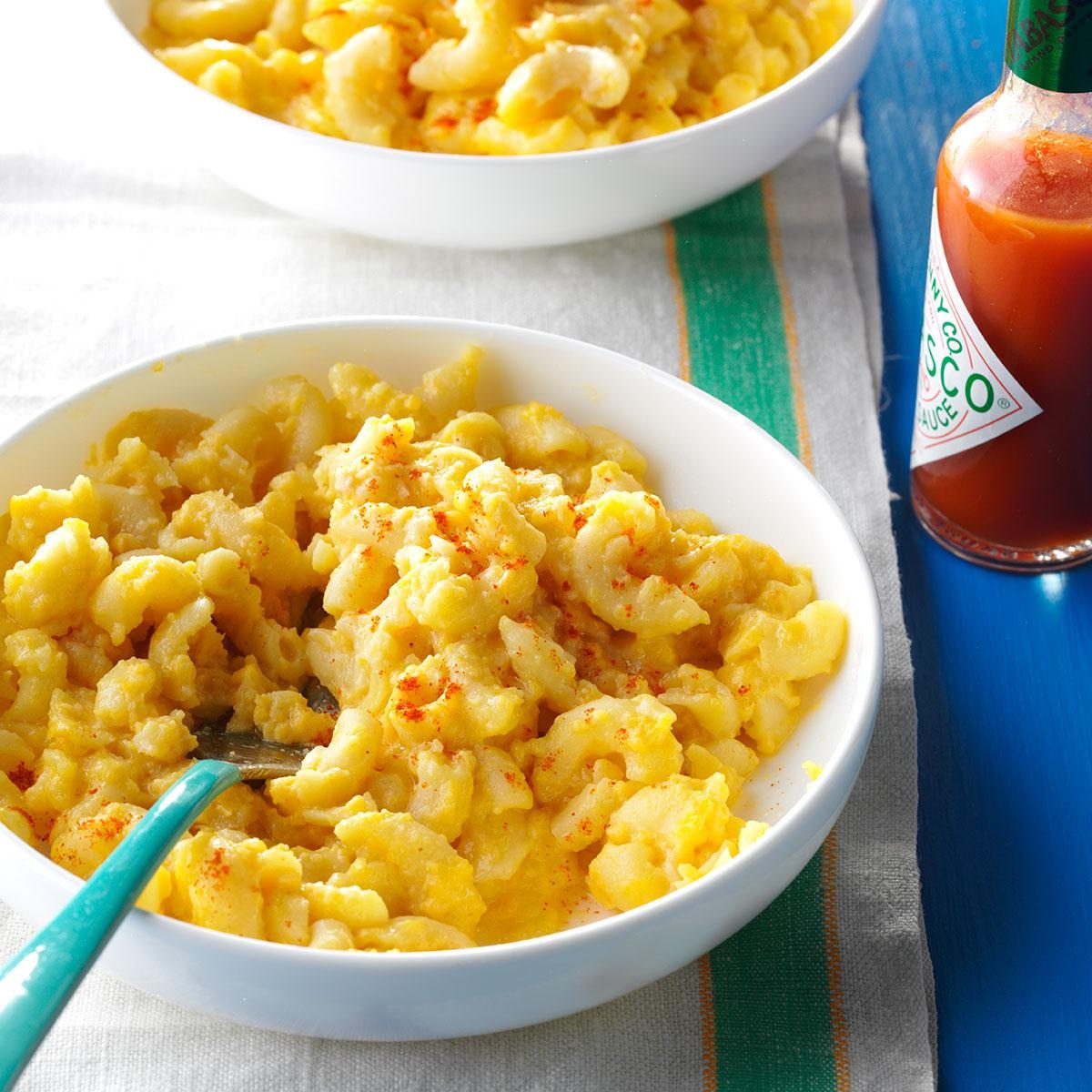 Slow-Cooker Mac and Cheese Recipe: How to Make It