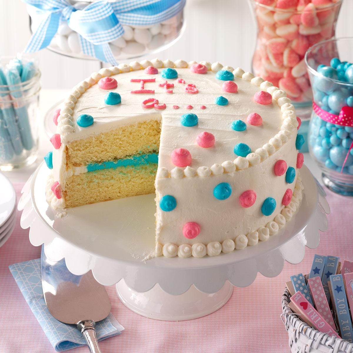 Baking with Roxana's Cakes: Gender Reveal Cake