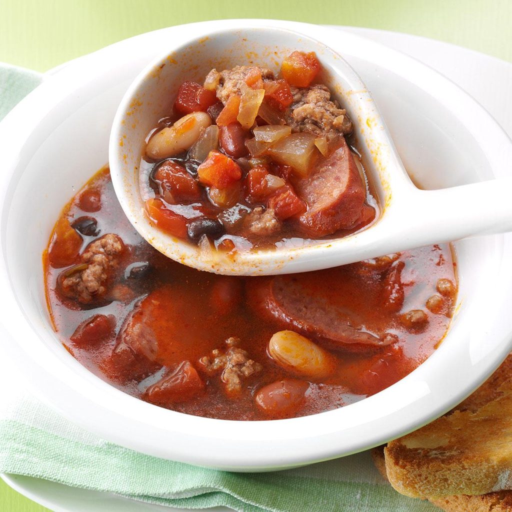Hearty Beef & Bean Soup