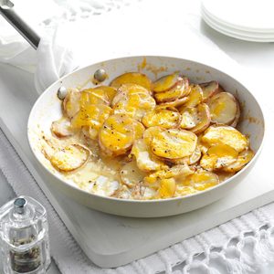 Skillet Scalloped Potatoes