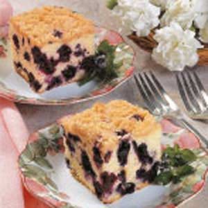 Moist Blueberry Buckle